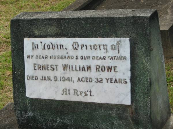 Ernest William ROWE,  | died 9 Jan 1941 aged 32 years;  | Appletree Creek cemetery, Isis Shire  | 