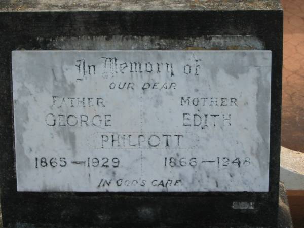 George PHILPOTT,  | father,  | d1865 - 1929;  | Edith PHILPOTT,  | mother,  | 1866 - 1948;  | Margery,  | 1902 - 1995;  | Appletree Creek cemetery, Isis Shire  | 