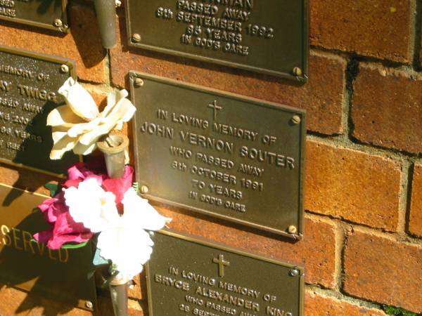 John Vernon SOUTER,  | died 6 Oct 1991 aged 70 years;  | Bribie Island Memorial Gardens, Caboolture Shire  | 