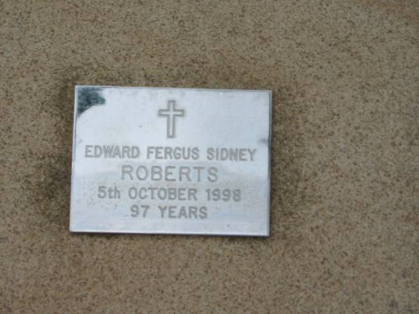 Edward Fergus Sidney ROBERTS  | 5 Oct 1998, aged 97  | Saint Augustines Anglican Church, Hamilton  |   | 