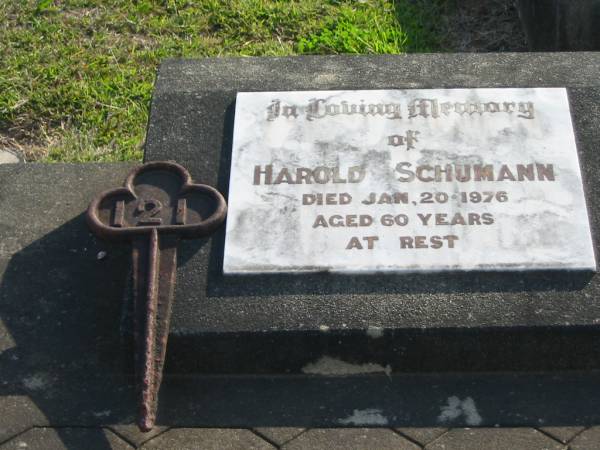Harold SCHUMANN,  | died 20 Jan 1976 aged 60 years;  | Marburg Lutheran Cemetery, Ipswich  | 