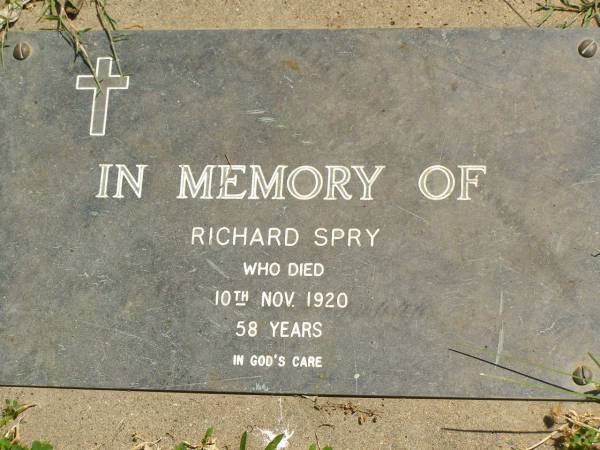 Richard SPRY,  | died 10 Nov 1920 aged 58 years;  | Moore-Linville general cemetery, Esk Shire  | 