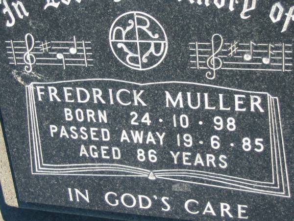 Fredrick MULLER  | b: 24 Oct 1898, d: 19 Jun 1985, aged 86  | Mount Beppo Apostolic Church Cemetery  | 