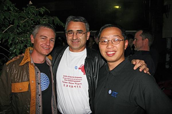 Andrew Wood, Renato Ianella, Hoylen Sue, RDU re-united,  | DSTC Farewell Symposium, 28 July 2005  | 