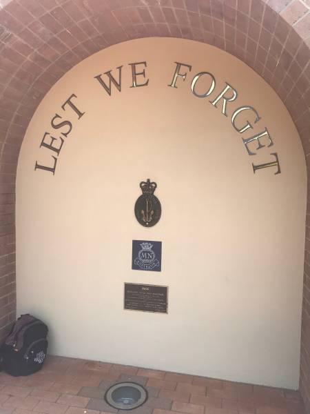Burleigh War Memorial, Gold Coast City  |   | 