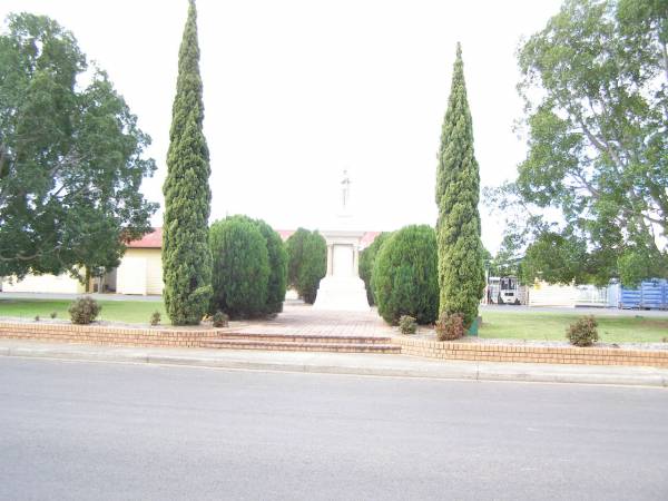 Gatton War Memorial  |   | 