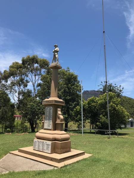 Maroon War Memorial  |   | 