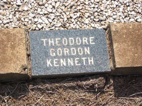 Theodore  | Gordon  | Kenneth  | (LUCK)  |   | Drayton and Toowoomba Cemetery  |   | 