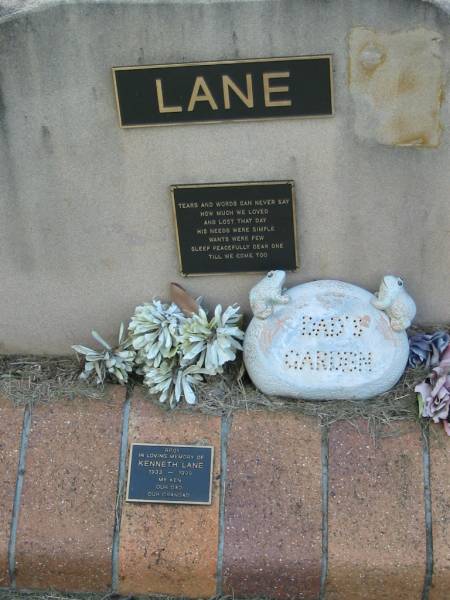 Kenneth LANE  | 1933 - 1999  |   | Albany Creek Cemetery, Pine Rivers  |   | 