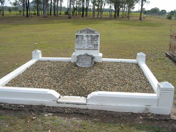 August DRESCHER, father,  | died 23 Oct 1937 aged 83 years;  | Luise DRESCHER, mother,  | died 10 Sept 1923 aged 65 years;  | Luise DRESCHER,  | born 3 Feb 1853 died 10 Sept 1923 aged 65 years;  | Alberton Cemetery, Gold Coast City  | 