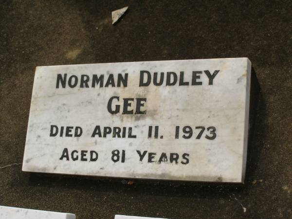 Minnette GEE,  | died 7 July 1948 aged 82 years,  | relict;  | William Jacob GEE,  | died Sydney 17 July 1926 aged 58 years;  | Norman Dudley GEE,  | died 11 April 1973;  | David Campbell TODD,  | died 9-7-1988 aged 91 years;  | Winifred Margery TODD nee GEE,  | wife of David Campbell TODD,  | died 1-4-83 aged 87 years;  | Appletree Creek cemetery, Isis Shire  | 