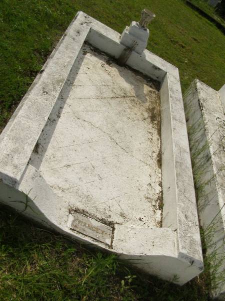 David FRANCEY,  | baby;  | Appletree Creek cemetery, Isis Shire  | 