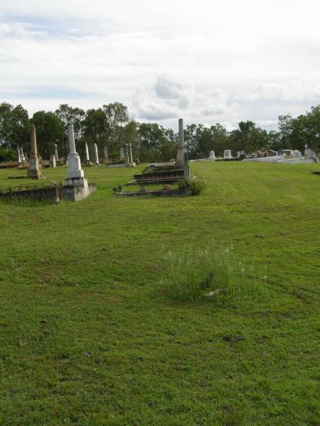 Appletree Creek cemetery, Isis Shire  | 