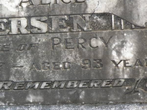 Agnes Alice ANDERSEN,  | wife of Percy,  | died 21 Sep 1977 aged 93 years;  | Appletree Creek cemetery, Isis Shire  | 