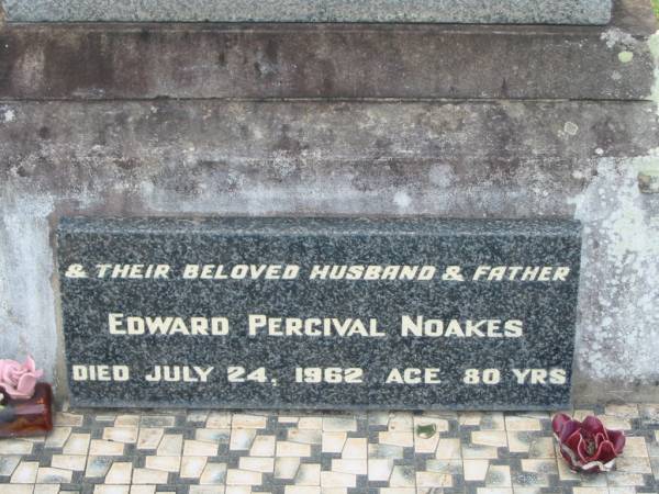 Alison Gwenda NOAKES,  | died 14 Aug 1931 aged 22 years;  | Florence Mary NOAKES,  | mother,  | died 7 Dec 1933 aged 52 years;  | Edward Percival NOAKES,  | husband father,  | died 24 July 1962 aged 80 years;  | Betty Helen ARMYTAGE (nee NOAKES),  | born 28-9-1915 - 22-8-2001 aged 85 years;  | Appletree Creek cemetery, Isis Shire  | 