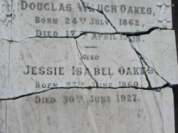 Clara Louisa OAKES,  | born 18 June 1868,  | died 9 Aug 1913;  | Douglas Waugh OAKES,  | born 24 July 1862,  | died 17 April 1918;  | Jessie Isabel OAKES,  | born 27 June 1860,  | died 30 June 1927;  | Appletree Creek cemetery, Isis Shire  | 