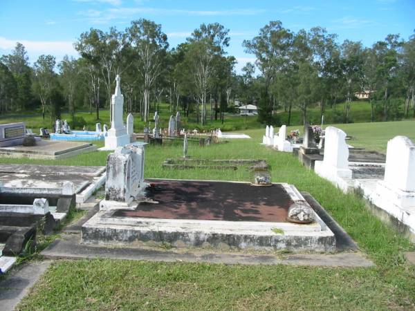 Appletree Creek cemetery, Isis Shire  | 