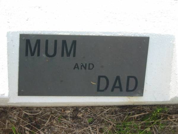 Stanley William Hermanis APPOO,  | dad,  | died 5 Dec 1975;  | Margaret Maurine APPOO,  | mum,  | died 7 July 1995 aged 72 years;  | Appletree Creek cemetery, Isis Shire  | 