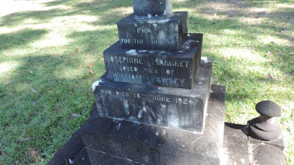 Josephine Margaret PAWSEY  | wife of William PAWSEY  | d: 18 Jun 1924  |   | Atherton Pioneer Cemetery (Samuel Dansie Park)  | 