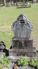 Elsie Margaret JONES d: 9 Feb 1916 aged 8  Atherton Pioneer Cemetery (Samuel Dansie Park)   
