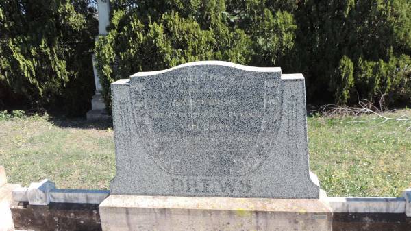 Auguste DREWS  | d: 8 Oct 1938 aged 84  |   | Carl DREWS  | d: 9 Sep 1939 aged 95  |   | Lillie DREWS  | d: 10 Jan 1935 aged 47  |   | Albert DREWS  | d: 31 Dec 1935 aged 42  |   | Aubigny St Johns Lutheran cemetery, Toowoomba Region  | 