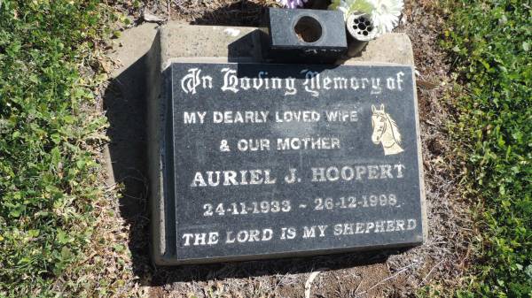 Auriel J HOOPERT  | b: 24 Nov 1933  | d: 26 Dec 1998  |   | Aubigny St Johns Lutheran cemetery, Toowoomba Region  |   |   | 