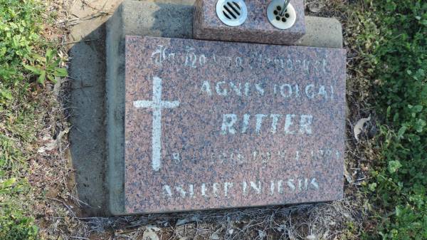Agnes RITTER (Olga)  | b: 8 Jan 1910  | d: 5 Apr 1993  |   | Aubigny St Johns Lutheran cemetery, Toowoomba Region  |   |   | 