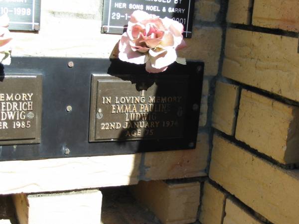 Emma Pauline LUDWIG  | 22 Jan 1974  | aged 75  |   | Bethania (Lutheran) Bethania, Gold Coast  | 