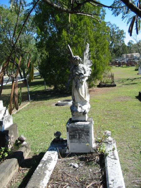 (Reggie)  | Reginald Carl TESCH  | D: 17 Sep 1924  | aged 2 years 9 months  |   | Bethania Lutheran Church, Bethania, Gold Coast  | 