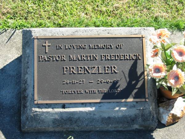 pastor Martin Frederick PRENZLER  | B: 24 Nov 1927  | D: 29 Jun 1999  |   | Bethania (Lutheran) Bethania, Gold Coast  | 