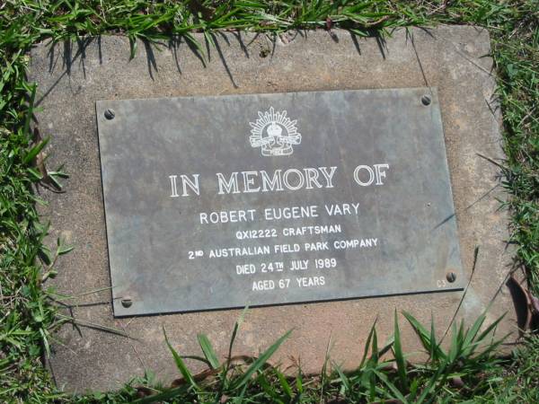 Robert Eugene VARY,  | died 24 July 1989 aged 67 years;  | Blackbutt-Benarkin cemetery, South Burnett Region  | 
