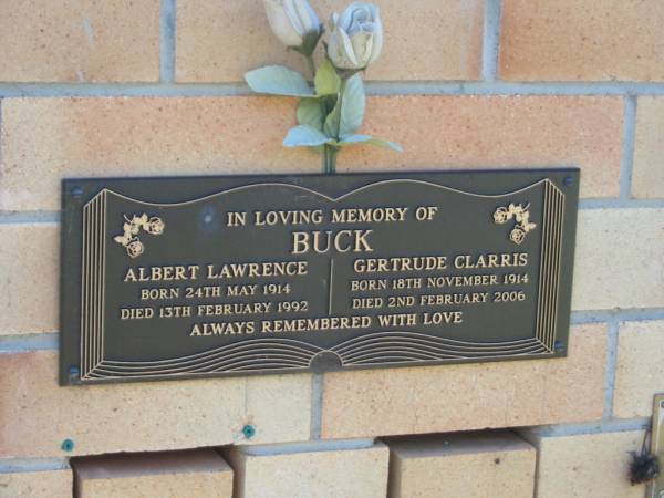 Albert Lawrence BUCK,  | born 24 May 1914,  | died 13 Feb 1992;  | Gertrude Clarris BUCK,  | born 18 Nov 1914,  | died 2 Feb 2006;  | Blackbutt-Benarkin cemetery, South Burnett Region  | 