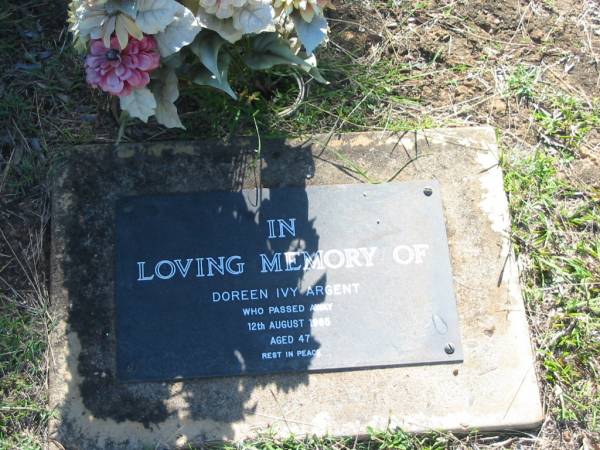 Doreen Ivy ARGENT,  | died 12 August 1985 aged 47 years;  | Blackbutt-Benarkin cemetery, South Burnett Region  | 