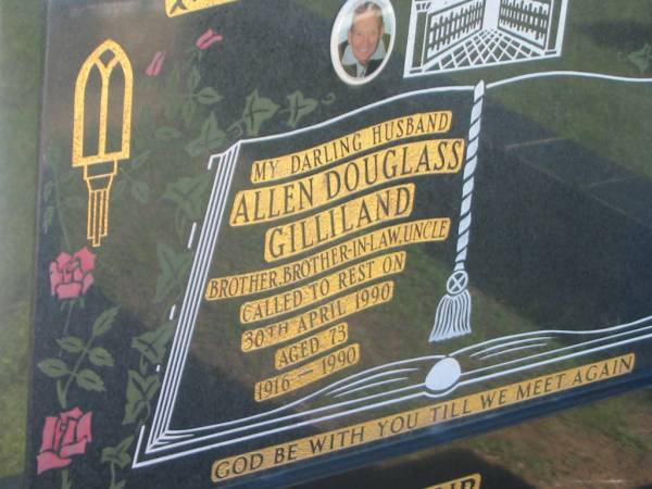 Allen Douglass (Hub) GILLILAND,  | husband brother brother-in-law uncle,  | died 30 April 1990 aged 73 years,  | 1916 - 1990;  | Blackbutt-Benarkin cemetery, South Burnett Region  | 