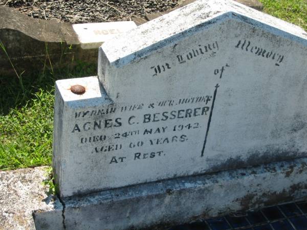 Agnes C. BESSERER,  | wife mother,  | died 24 May 1942 aged 60 years;  | Blackbutt-Benarkin cemetery, South Burnett Region  | 