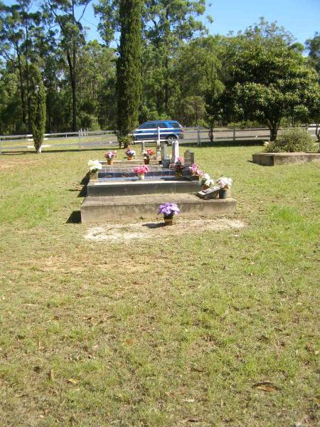 Blackbutt-Benarkin cemetery, South Burnett Region  | 