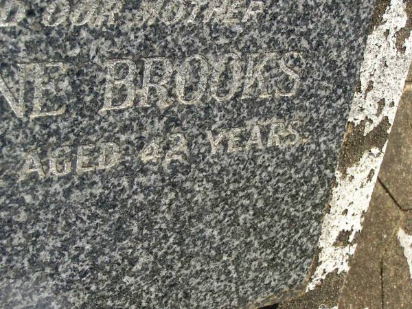 Elaine Daphne BROOKS,  | wife mother,  | died 2 April 1973 aged 42 years;  | Blackbutt-Benarkin cemetery, South Burnett Region  | 