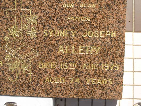 Doris Emily ALLERY,  | wife mother,  | died 16 Oct 1968 aged 61 years;  | Sydney Joseph ALLERY,  | father,  | died 15 Aug 1979 aged 74 years;  | Blackbutt-Benarkin cemetery, South Burnett Region  | 