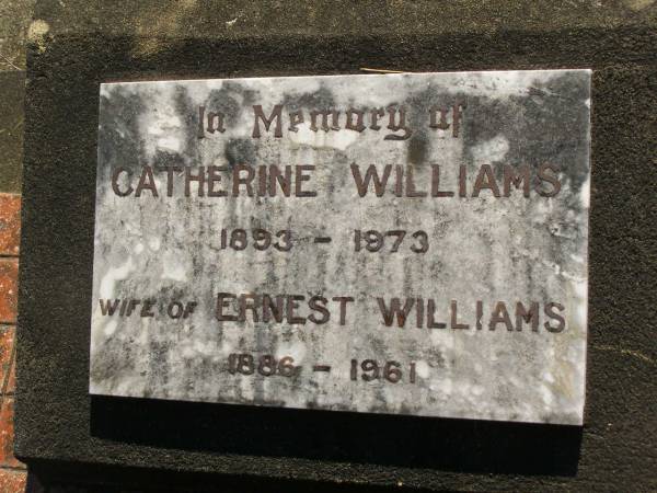 Catherine WILLIAMS,  | 1893 - 1973,  | wife;  | Ernest WILLIAMS,  | 1886 - 1961;  | Blackbutt-Benarkin cemetery, South Burnett Region  | 