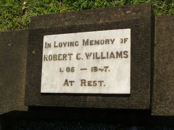 Robert C. WILLIAMS,  | 1906 - 1947;  | Blackbutt-Benarkin cemetery, South Burnett Region  | 