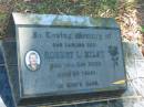 
Robert L. BILEY,
son,
died 14 May 2000 aged 33 years;
Blackbutt-Benarkin cemetery, South Burnett Region
