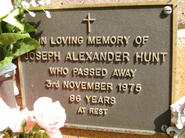 Joseph Alexander HUNT,  | died 3 Nov 1975 aged 86 years;  | Bribie Island Memorial Gardens, Caboolture Shire  | 