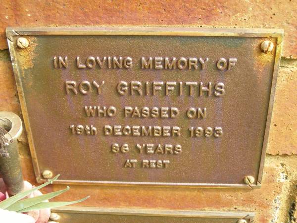 Roy GRIFFITHS,  | died 19 Dec 1993 aged 86 years;  | Bribie Island Memorial Gardens, Caboolture Shire  | 