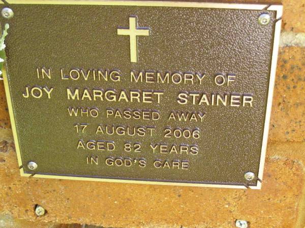 Joy Margaret STAINER,  | died 17 Aug 2006 aged 82 years;  | Bribie Island Memorial Gardens, Caboolture Shire  | 