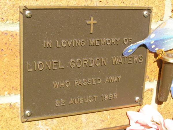 Lionel Gordon WATERS,  | died 22 Aug 1999;  | Bribie Island Memorial Gardens, Caboolture Shire  | 