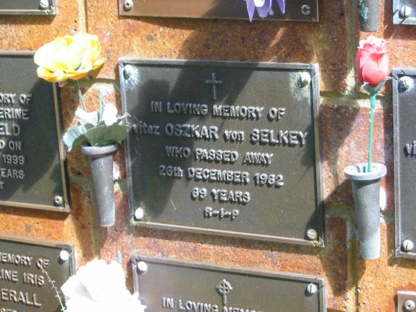 vitez Oszkar von SELKEY.  | died 26 Dec 1962 aged 69 years;  | Bribie Island Memorial Gardens, Caboolture Shire  | 