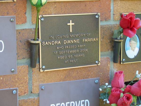 Sandra Dianne FARRAR,  | died 17 Sept 2006 aged 55 years;  | Bribie Island Memorial Gardens, Caboolture Shire  | 