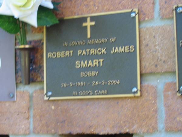 Robert Patrick James (Bobby) SMART,  | 26-9-1981 - 24-3-2004;  | Bribie Island Memorial Gardens, Caboolture Shire  | 