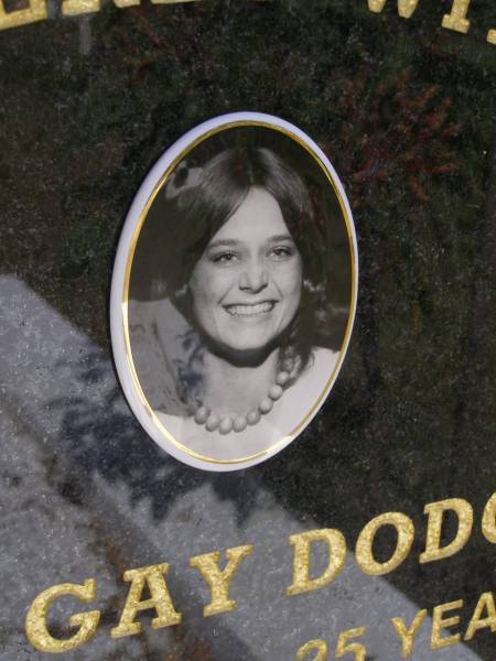 Susan Gay DODGSON,  | 1955 - 1980 aged 25 years,  | daughter sister niece teacher;  | Brookfield Cemetery, Brisbane  | 