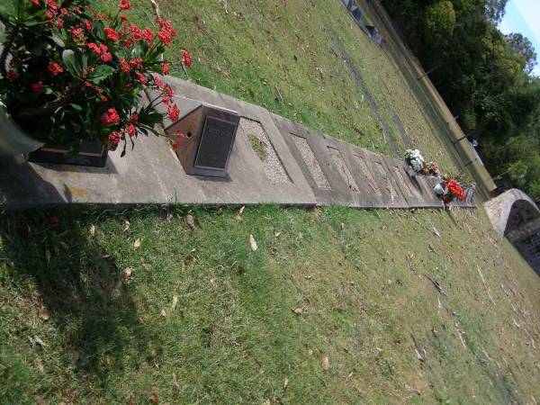 Brookfield Cemetery, Brisbane  | 